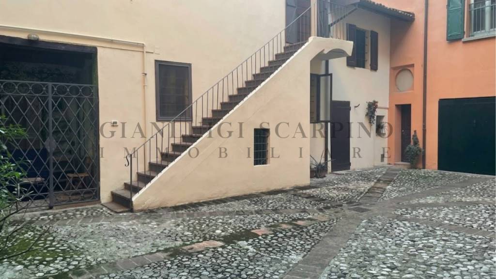 appartamento in affitto ad Imola in zona Centro Storico