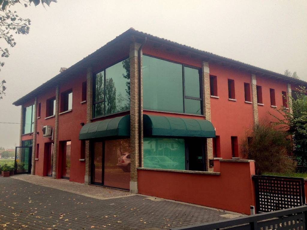 ufficio in affitto a Malalbergo in zona Altedo