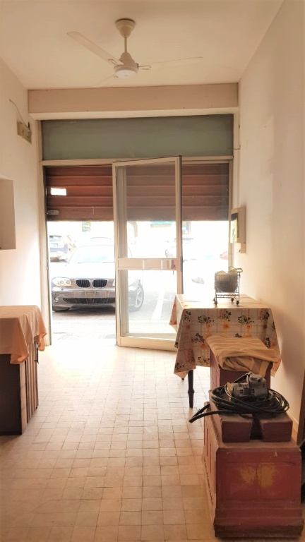 negozio in affitto a Medicina