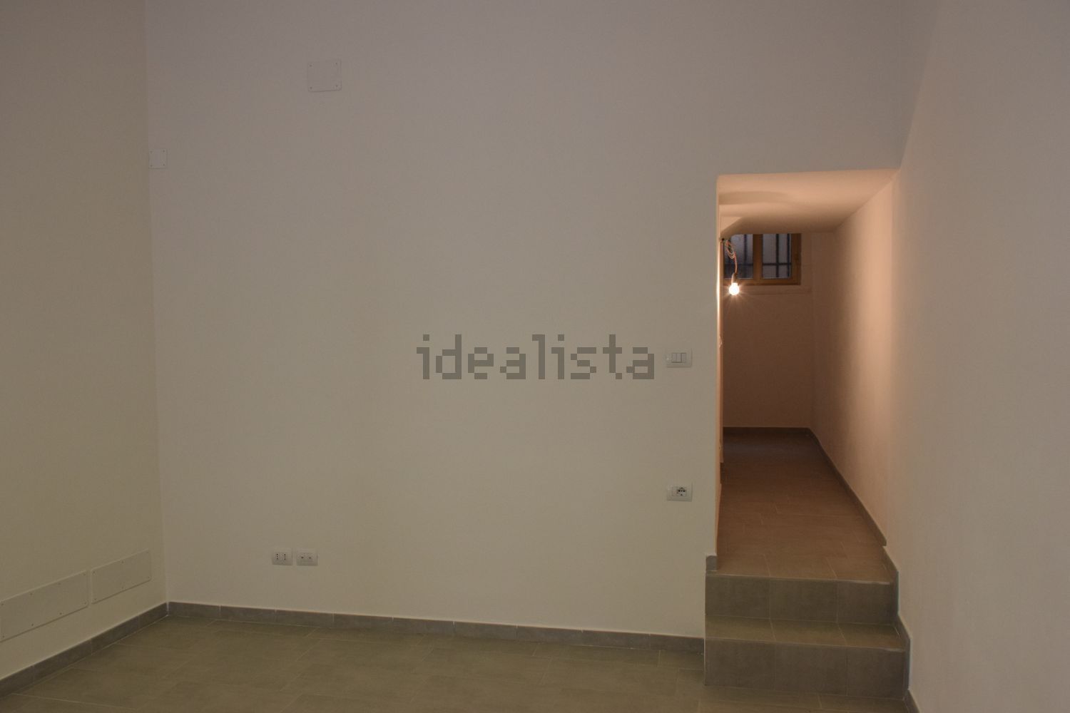 locale commerciale in affitto a Medicina