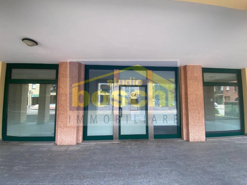 negozio in affitto a Minerbio