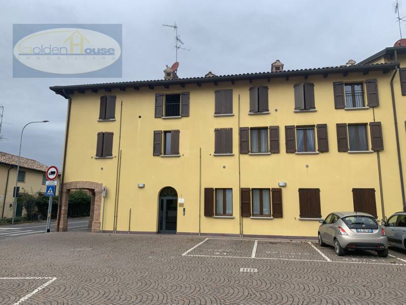 negozio in affitto a Minerbio