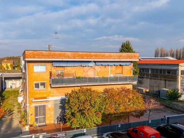 capannone in affitto a Minerbio