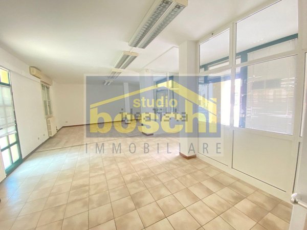 ufficio in affitto a Minerbio