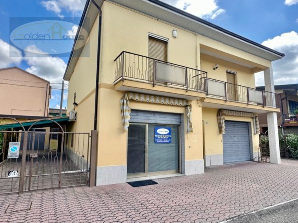 negozio in affitto a Molinella