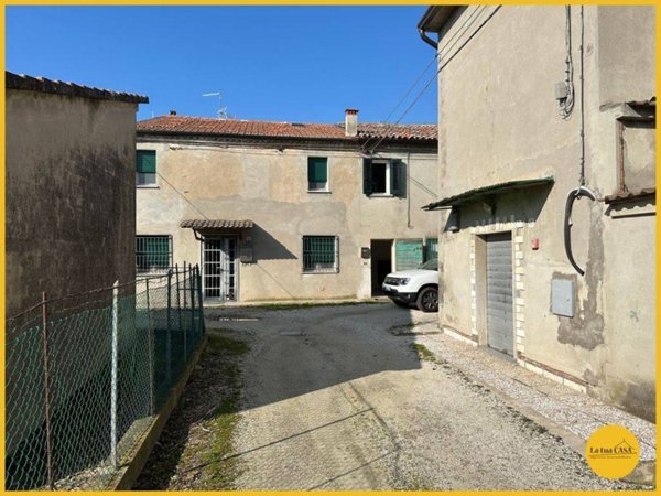 casa indipendente in affitto a Molinella