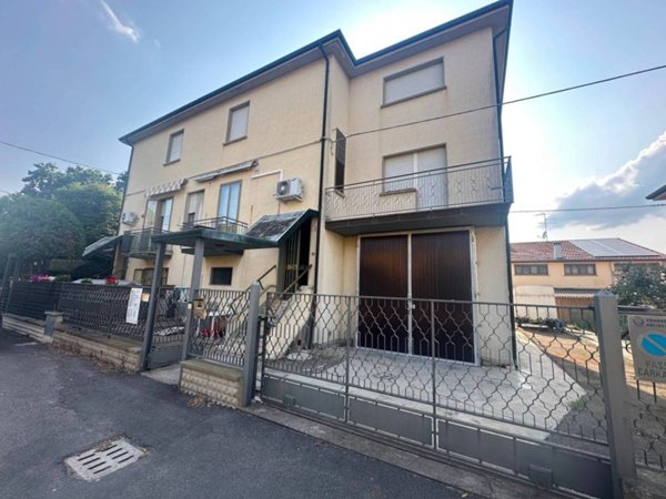 casa indipendente in affitto a Molinella