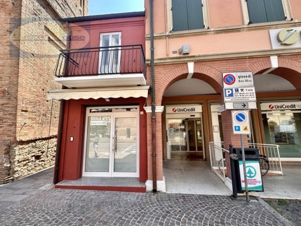 negozio in affitto a Molinella