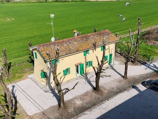 casa indipendente in affitto a Molinella in zona Marmorta