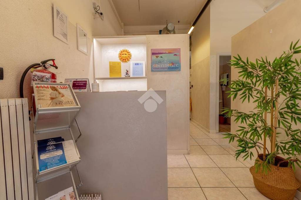 negozio in affitto a Monte San Pietro in zona Calderino