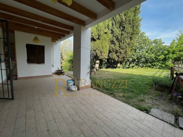 casa indipendente in affitto a Monte San Pietro