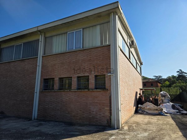 locale di sgombero in affitto ad Ozzano dell'Emilia