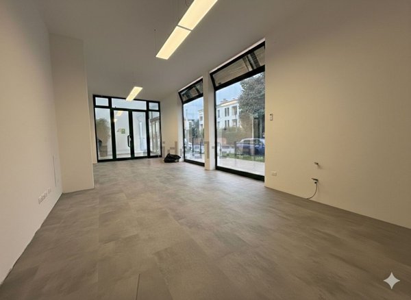 ufficio in affitto ad Ozzano dell'Emilia