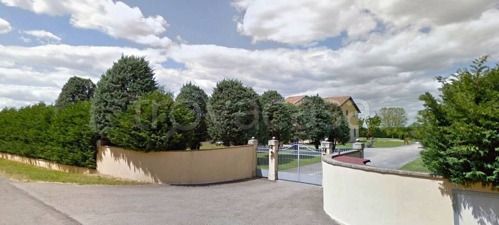 casa indipendente in affitto ad Ozzano dell'Emilia