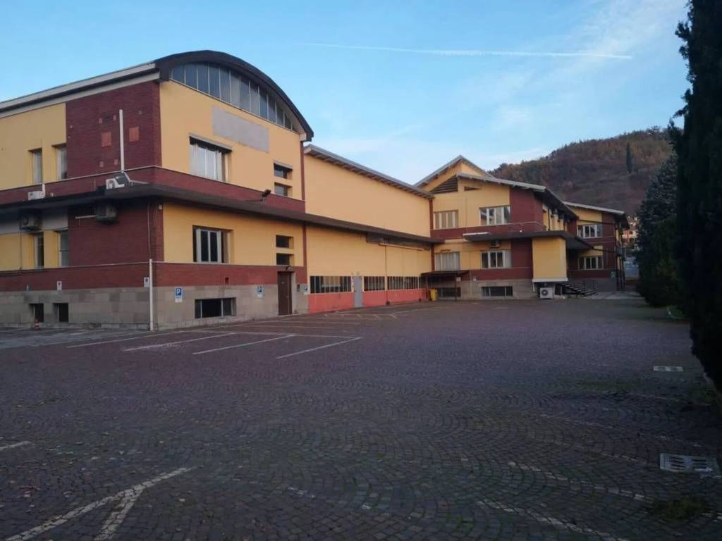 locale commerciale in affitto a Pianoro