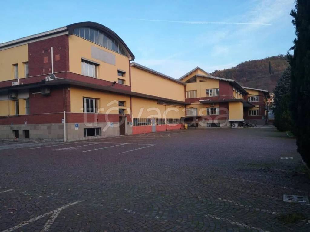 capannone in affitto a Pianoro