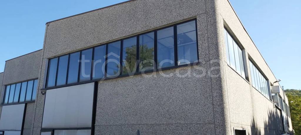 locale commerciale in affitto a Pianoro