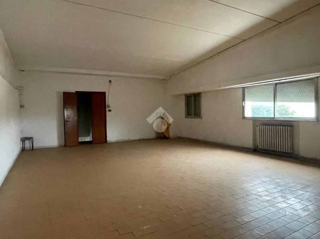 ufficio in affitto a Pieve di Cento