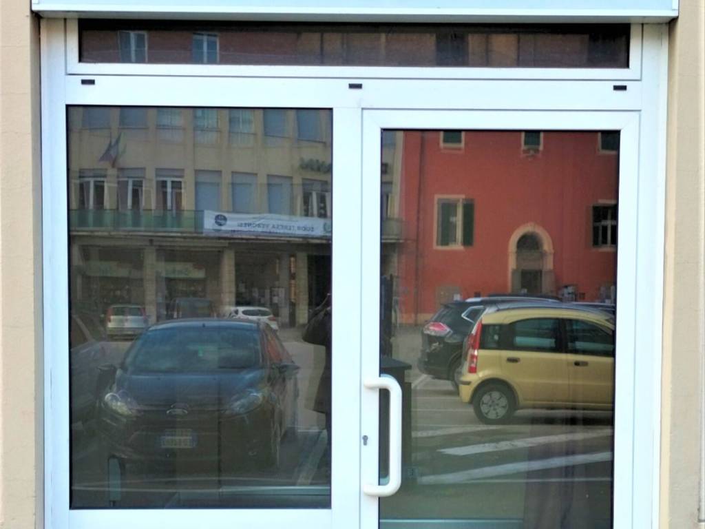 negozio in affitto a San Giovanni in Persiceto