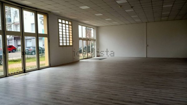 locale commerciale in affitto a San Giovanni in Persiceto