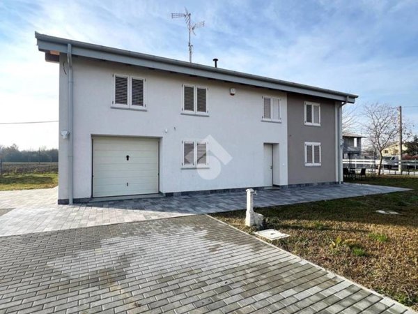 casa indipendente in affitto a San Giovanni in Persiceto