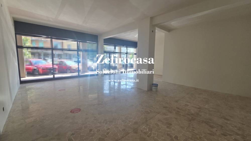 negozio in affitto a San Giovanni in Persiceto