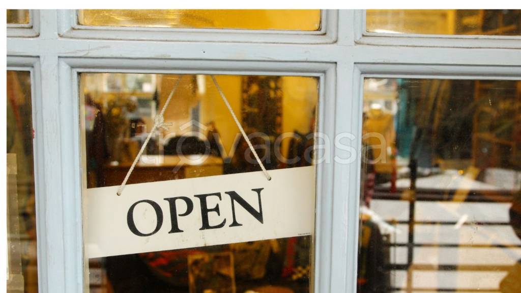 negozio in affitto a San Giovanni in Persiceto in zona Decima