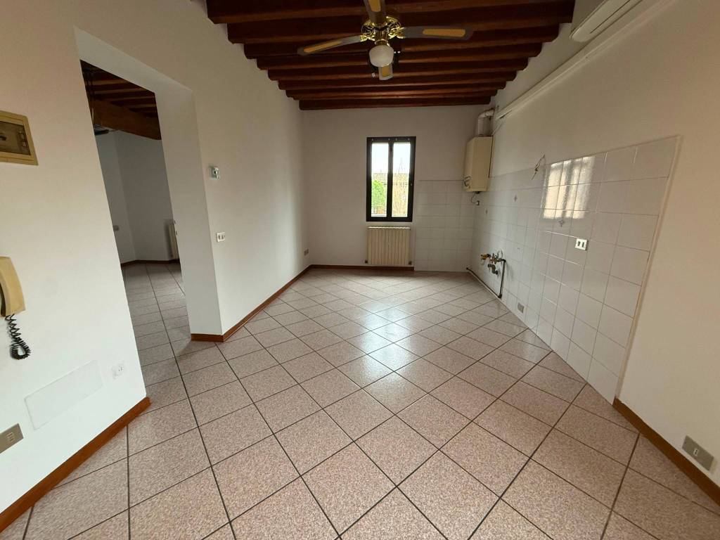 appartamento in affitto a San Giovanni in Persiceto in zona Decima