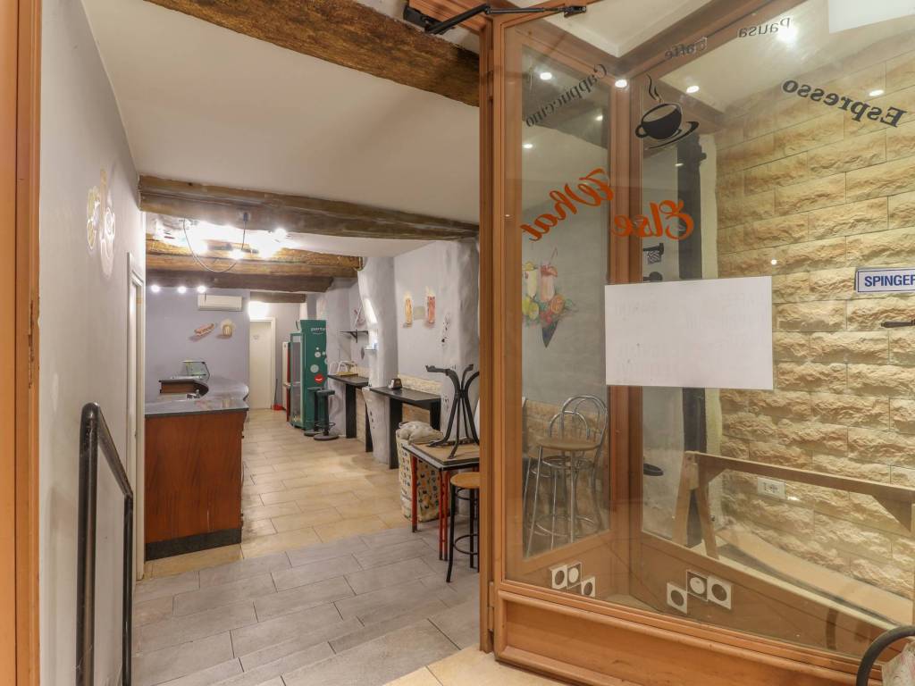 negozio in affitto a San Giovanni in Persiceto