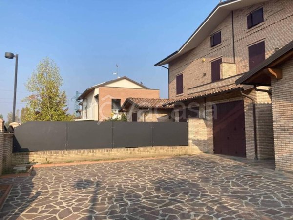 casa indipendente in affitto a San Giovanni in Persiceto