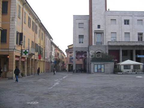 negozio in affitto a San Giovanni in Persiceto