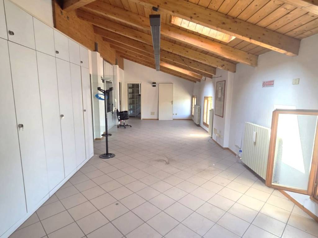 ufficio in affitto a San Giovanni in Persiceto