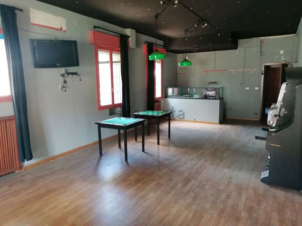 negozio in affitto a San Lazzaro di Savena
