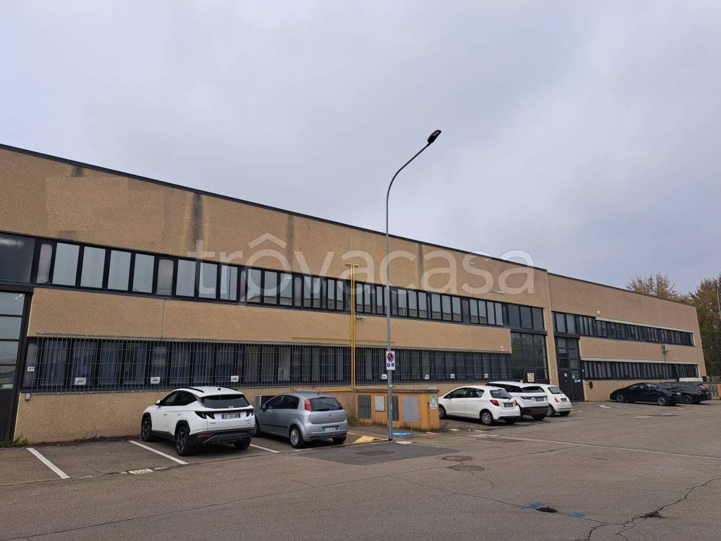 capannone in affitto a San Lazzaro di Savena