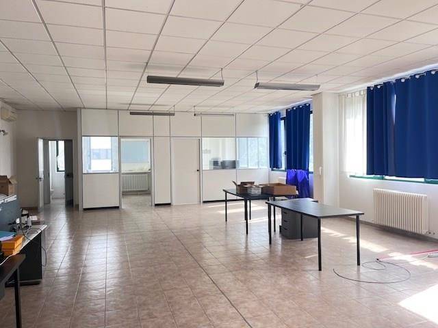 locale commerciale in affitto a San Lazzaro di Savena