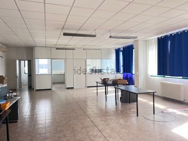 capannone in affitto a San Lazzaro di Savena