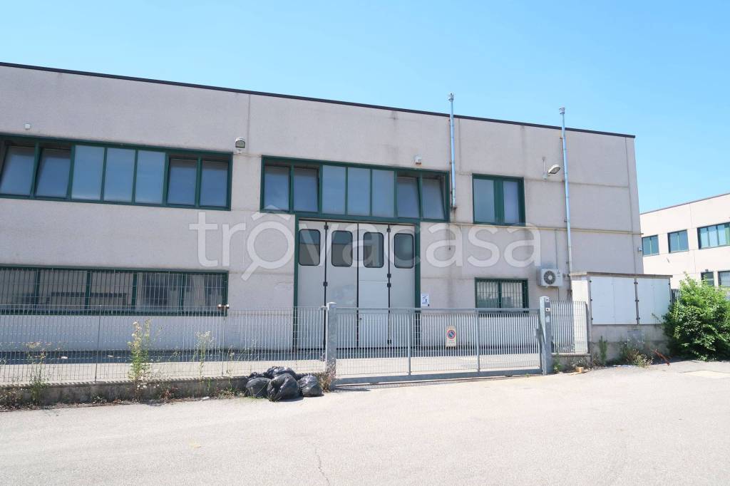 locale commerciale in affitto a San Lazzaro di Savena
