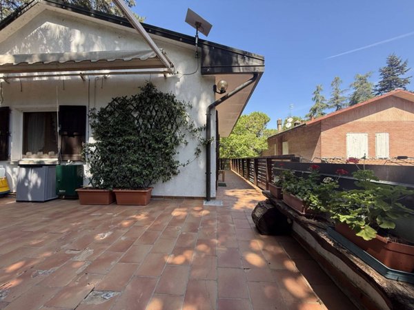 casa indipendente in affitto a San Lazzaro di Savena in zona Castel dei Britti