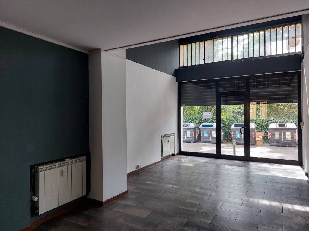 negozio in affitto a San Lazzaro di Savena