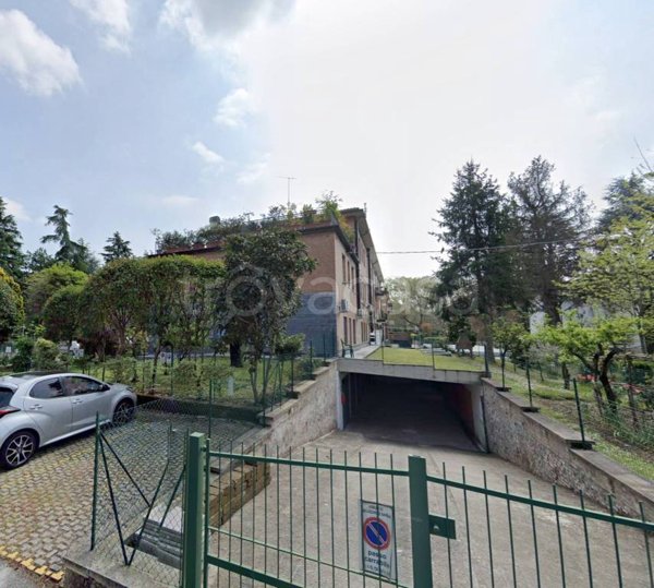 locale commerciale in affitto a San Lazzaro di Savena in zona Idice