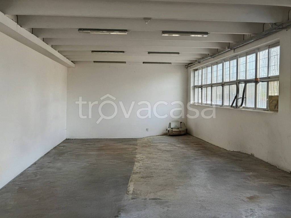 locale commerciale in affitto a San Lazzaro di Savena