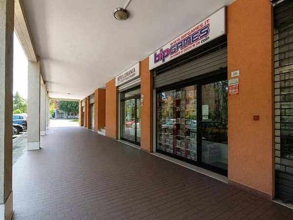 negozio in affitto a San Lazzaro di Savena