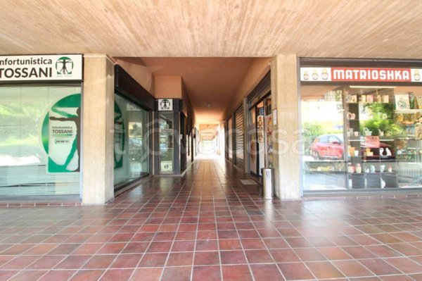negozio in affitto a San Lazzaro di Savena
