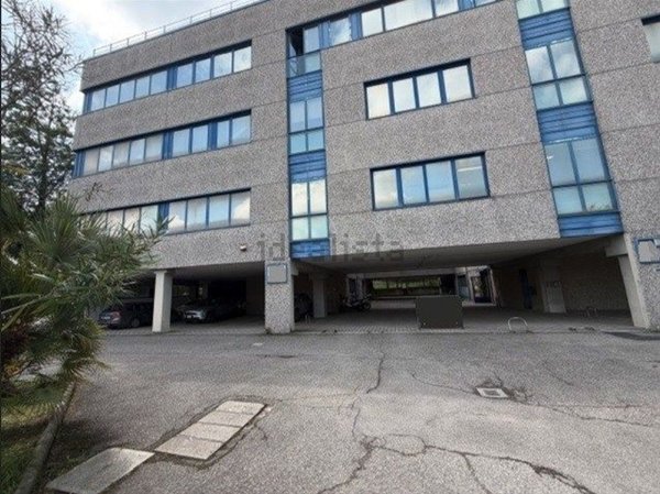 locale di sgombero in affitto a San Lazzaro di Savena