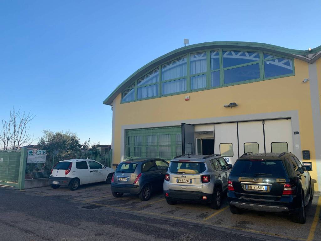 locale commerciale in affitto a San Lazzaro di Savena