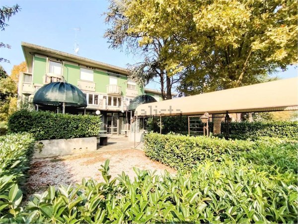 casa indipendente in affitto a San Pietro in Casale