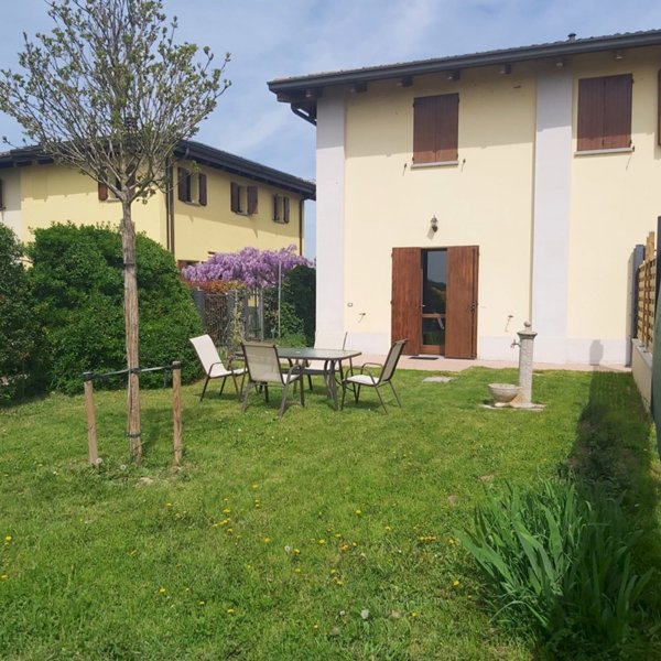 casa indipendente in affitto a Sant'Agata Bolognese