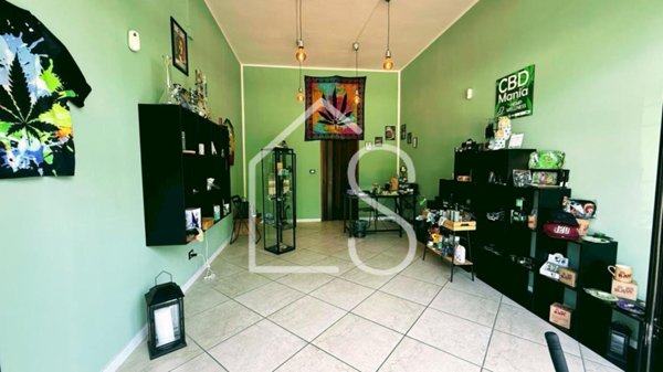 negozio in affitto a Sasso Marconi