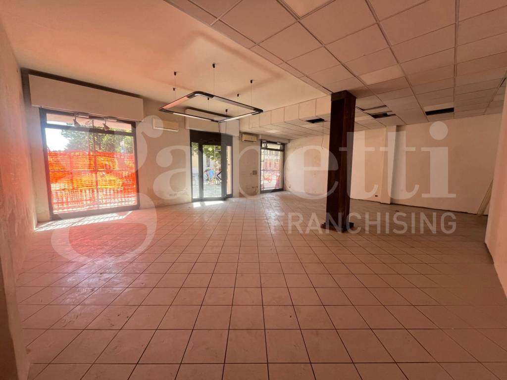 negozio in affitto a Sasso Marconi