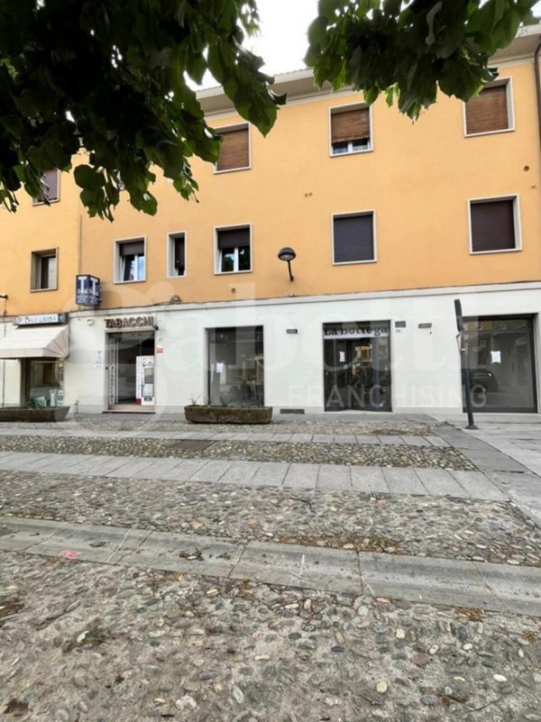 negozio in affitto a Sasso Marconi